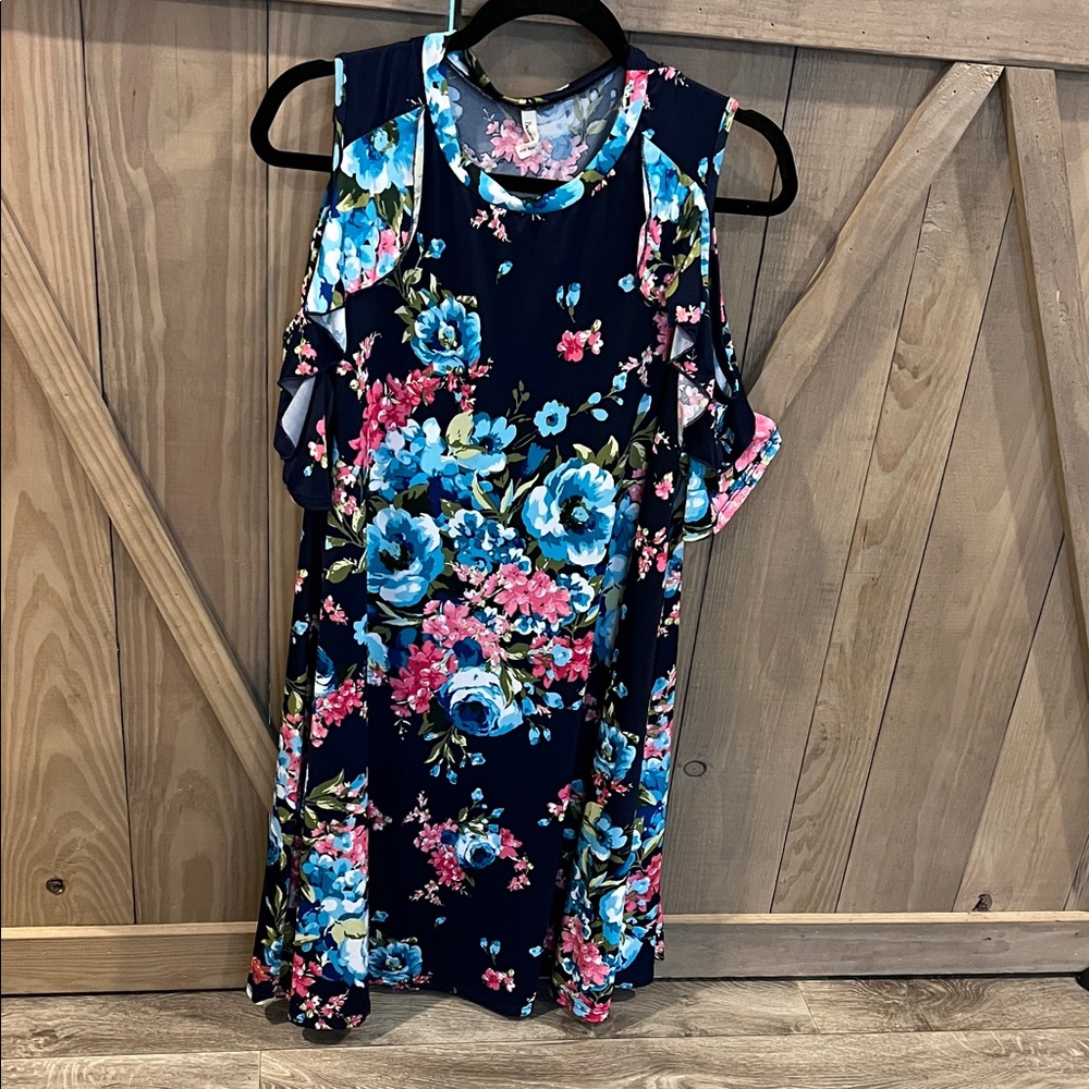Beeson River Floral Tank Top - Navy and Pink